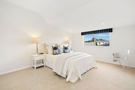 Photo of property in 9 Kotare Street, Fendalton, Christchurch, 8041