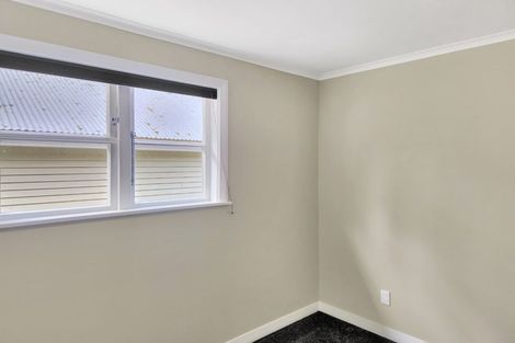 Photo of property in 1 Fleet Grove, Korokoro, Lower Hutt, 5012