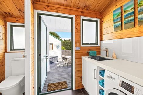 Photo of property in 201 Omaha Drive, Omaha, 0986