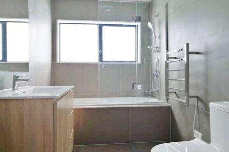 Photo of property in 57 Bellbird Street, Papakura, 2110