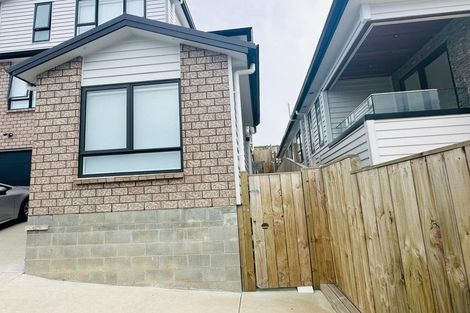 Photo of property in 14 Glann Lane, Flat Bush, 2019