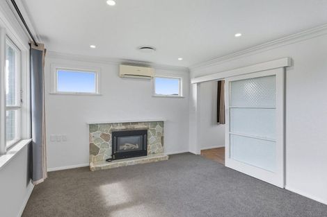 Photo of property in 4 Ross Street, Levin, 5510