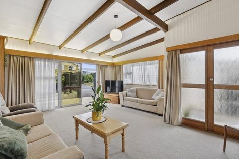 Photo of property in 28 Estuary Crescent, Fairfield, Dunedin, 9018