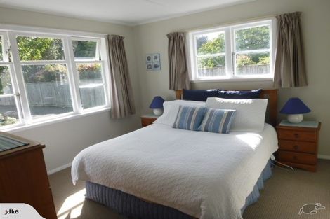 Photo of property in 76 Te Moana Road, Waikanae Beach, Waikanae, 5036
