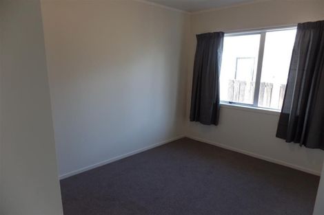 Photo of property in 2/55 Palmers Road, Clendon Park, Auckland, 2103
