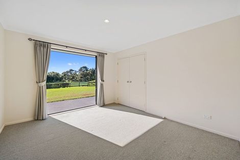 Photo of property in 58 Arrowsmith Road, Waitakere, Henderson, 0782