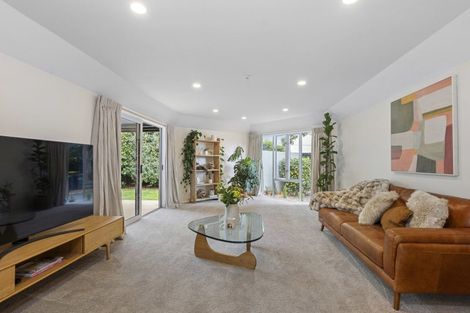 Photo of property in 5 Holderness Place, Ilam, Christchurch, 8041