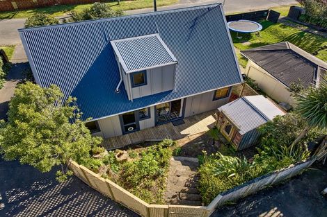 Photo of property in 13a Dale Road, Raumati South, Paraparaumu, 5032