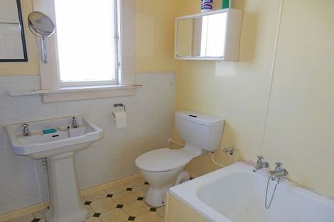 Photo of property in 15 Teviot Street, Oamaru North, Oamaru, 9400