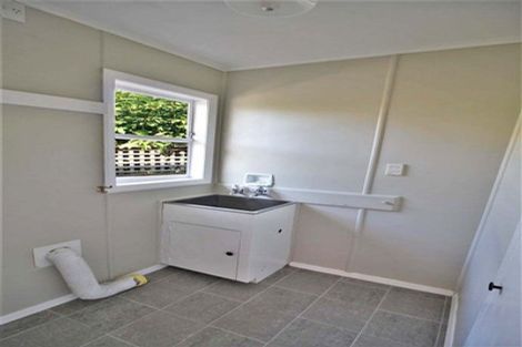 Photo of property in 24 Pulham Crescent, Queenwood, Hamilton, 3210