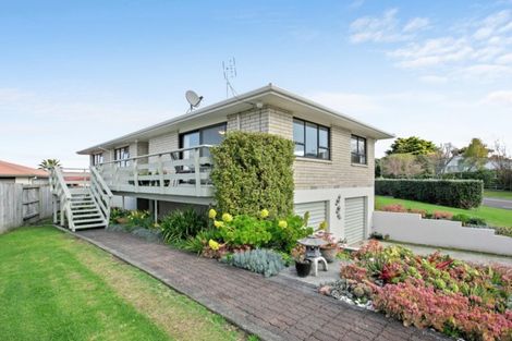 Photo of property in 4 Giles Way, Tanners Point, Katikati, 3177