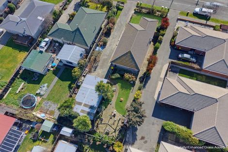 Photo of property in 42 Daniels Road, Redwood, Christchurch, 8051