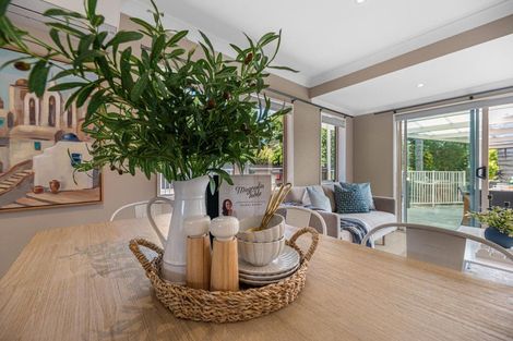 Photo of property in 11 Hinton Place, Pyes Pa, Tauranga, 3112