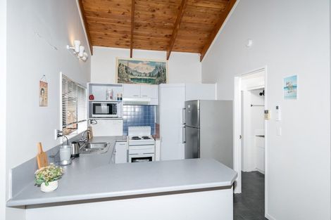 Photo of property in 10b Ashley Street, St Andrews, Hamilton, 3200