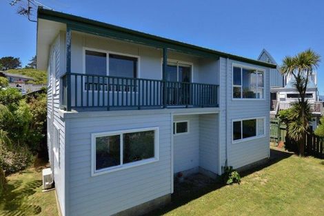 Photo of property in 157 Orangi Kaupapa Road, Northland, Wellington, 6012