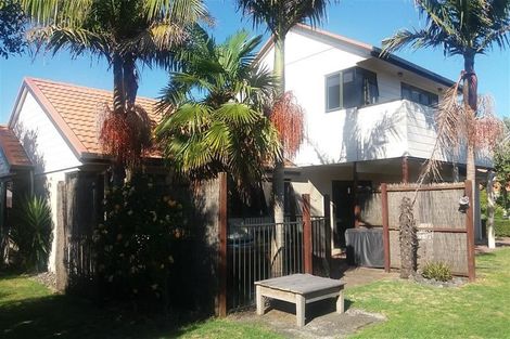 Photo of property in 15 Reef Avenue, Papamoa Beach, Papamoa, 3118