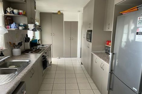 Photo of property in 105 Barrys Road, Glendene, Auckland, 0602