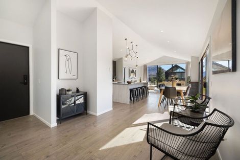 Photo of property in 19 Glenfiddich Road, Jacks Point, Queenstown, 9371