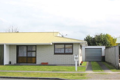 Photo of property in 1a Sylvia Street, Stratford, 4332