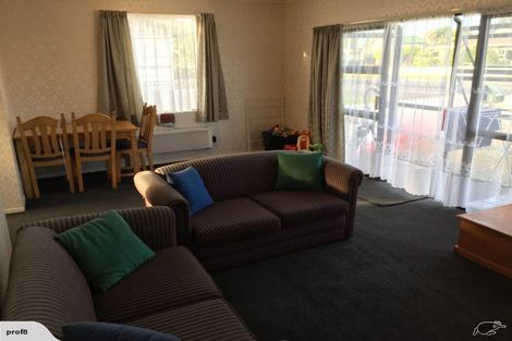 Photo of property in 180 Mangorei Road, Merrilands, New Plymouth, 4312