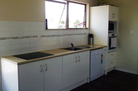 Photo of property in 55 Puriri Crescent, Edgecumbe, 3120