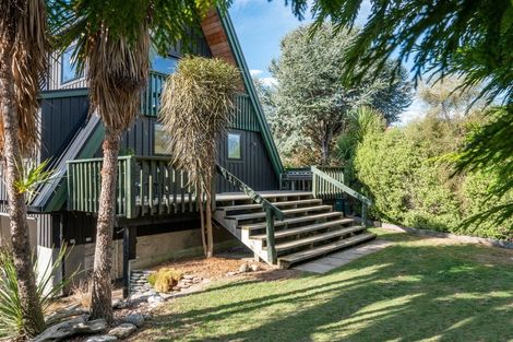 Photo of property in 13 Inverness Crescent, Arrowtown, 9302
