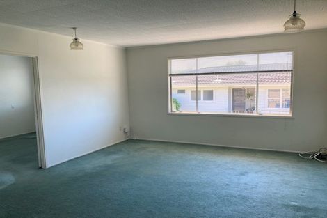 Photo of property in 2/30 Gowing Drive, Meadowbank, Auckland, 1072