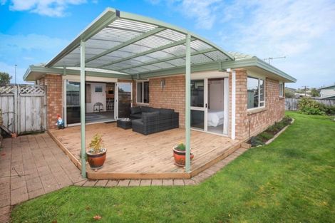 Photo of property in 72 Bartholomew Drive, Nawton, Hamilton, 3200