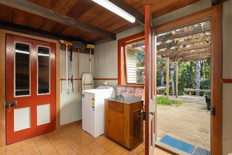 Photo of property in 16 School Road, Lower Moutere, Upper Moutere, 7175