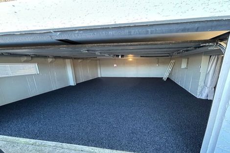 Photo of property in 24 Warwick Place, Brookfield, Tauranga, 3110