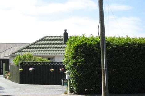 Photo of property in 1/8 Fovant Street, Russley, Christchurch, 8042