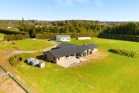 Photo of property in 14 Sarona Park Drive, Omanawa, Tauranga, 3171