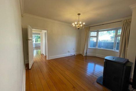 Photo of property in 57 Hawford Road, Opawa, Christchurch, 8023