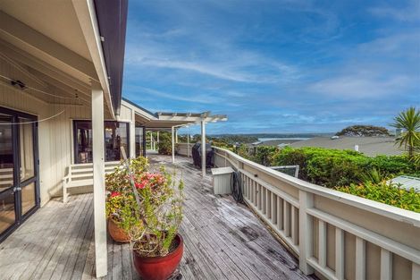 Photo of property in 8 Titore Way, Russell, 0202