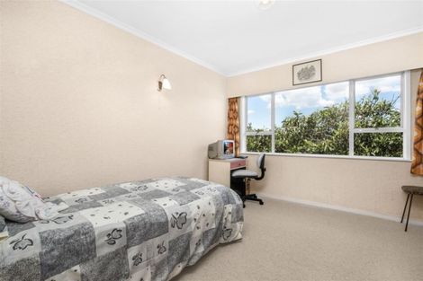 Photo of property in 25 Realm Place, Massey, Auckland, 0614
