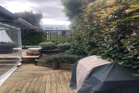 Photo of property in 959 Beach Road, Torbay, Auckland, 0630