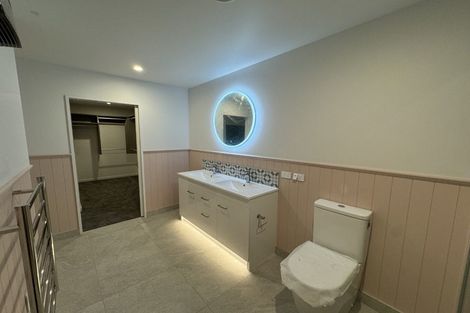 Photo of property in 13a Raekura Place, Redcliffs, Christchurch, 8081