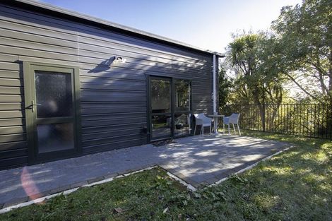 Photo of property in 1 Grace Avenue, Leamington, Cambridge, 3432