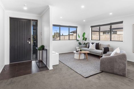 Photo of property in 18 Maui Place, Spotswood, New Plymouth, 4310