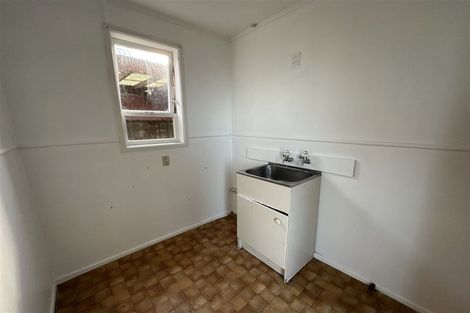 Photo of property in 140a Golf Road, Titirangi, Auckland, 0600