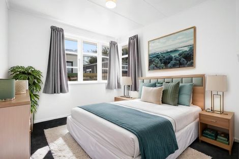 Photo of property in 2 Kenney Crescent, Fairfield, Hamilton, 3214