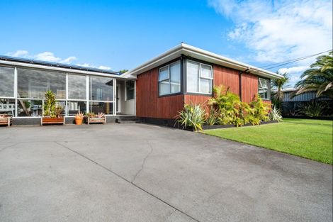 Photo of property in 33e Sanders Avenue, Westown, New Plymouth, 4310