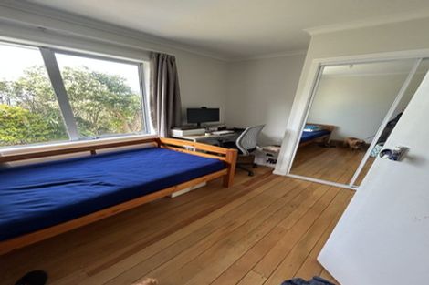 Photo of property in 15 Loasby Crescent, Newlands, Wellington, 6037