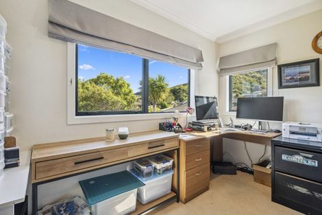 Photo of property in 37 Nelson Crescent, Wainuiomata, Lower Hutt, 5014