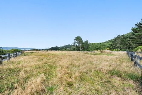 Photo of property in 117 Sweetacres Drive, Belmont, Lower Hutt, 5010