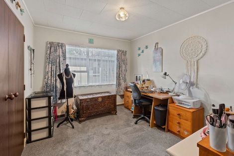 Photo of property in 327 Malfroy Road, Pomare, Rotorua, 3015