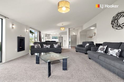 Photo of property in 38 Severn Street, Green Island, Dunedin, 9018