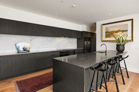 Photo of property in 401/70 Tennyson Street, Napier South, Napier, 4110