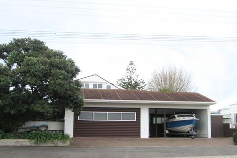 Photo of property in 49 Charles Street, Westshore, Napier, 4110