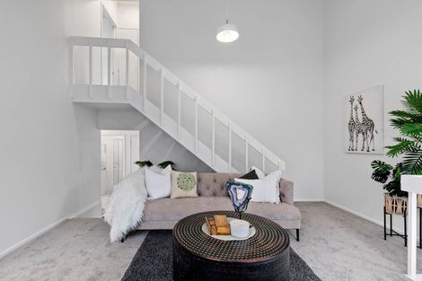 Photo of property in 2/16 John Downs Drive, Browns Bay, Auckland, 0630